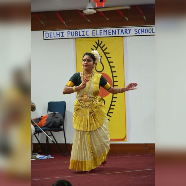 Mohiniattam Dance